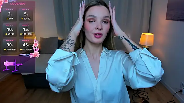 Snapshot of SinLuna_ chatting on 02-23-26, 05:02 SinLuna online show from 02-23-26, 05:02