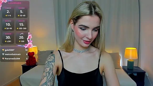 Snapshot of SinLuna_ chatting on 02-19-26, 09:01 SinLuna online show from 02-19-26, 09:01