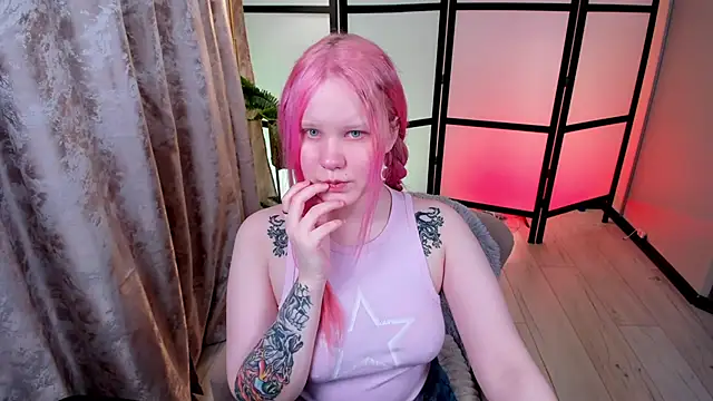 Snapshot of AnnieVibe chatting on 02-24-26, 05:36 AnnieVibe online show from 02-24-26, 05:36