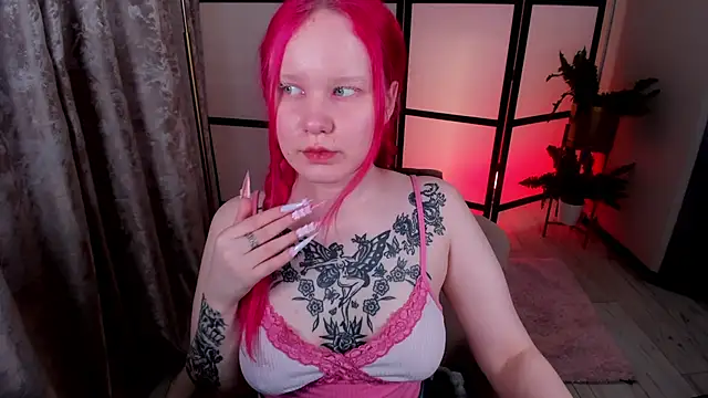AnnieVibe online show from 05-19-26, 05:31
