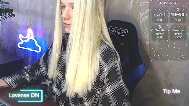 Shiny Victoria online show from 04-02-26, 09:27