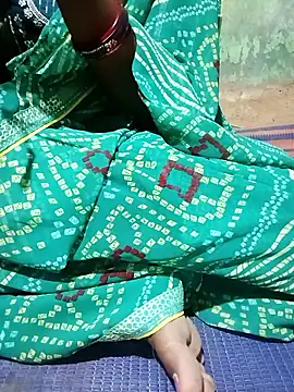 Royal hotti0011 online show from 04-07-26, 08:38