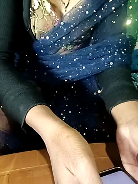 Snapshot of Royal_hotti0011 chatting on 02-23-26, 05:13 Royal hotti0011 online show from 02-23-26, 05:13