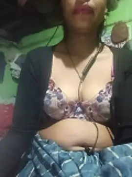 Snapshot of Royal_hotti0011 chatting on 02-21-26, 09:50 Royal hotti0011 online show from 02-21-26, 09:50