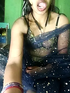 Royal hotti0011 online show from 03-06-26, 06:25