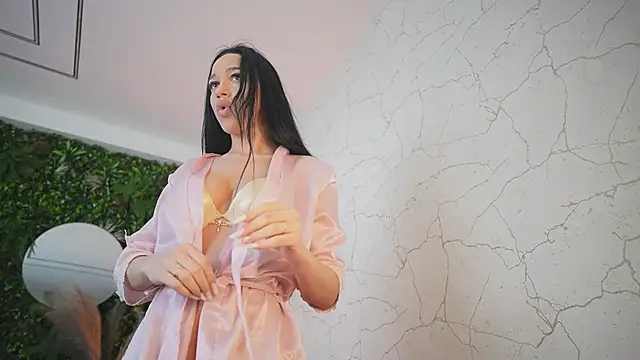 KimmBlaze online show from 04-07-26, 04:03