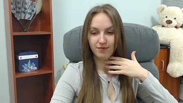 Nessi-Morris online show from 02-08-26, 07:17