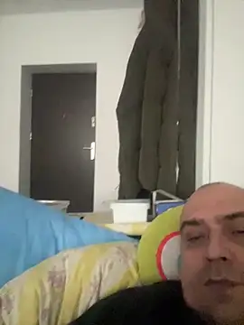 Snapshot of vitalik66679 chatting on 02-08-26, 08:45 vitalik66679 online show from 02-08-26, 08:45