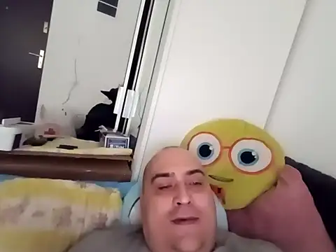 Snapshot of vitalik66679 chatting on 02-15-26, 07:51 vitalik66679 online show from 02-15-26, 07:51