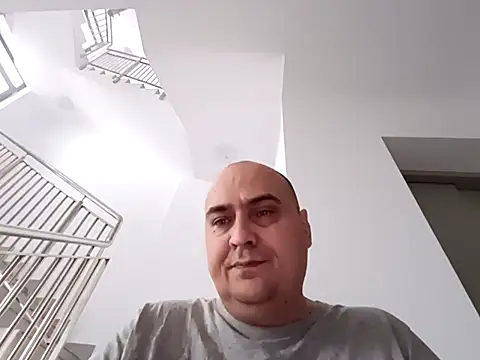 Snapshot of vitalik66679 chatting on 02-15-26, 07:42 vitalik66679 online show from 02-15-26, 07:42