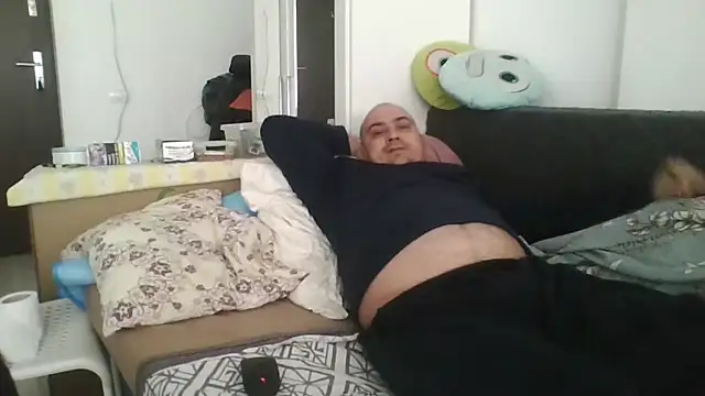 vitalik66679 online show from 04-15-26, 05:46