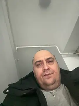 Snapshot of vitalik66679 chatting on 02-07-26, 08:39 vitalik66679 online show from 02-07-26, 08:39