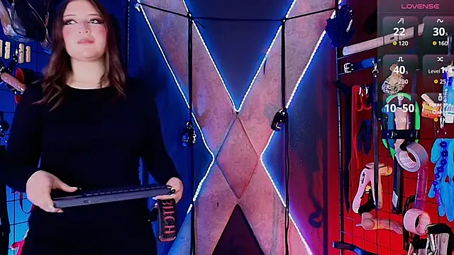 Candyqueen bdsm  online show from 03-22-26, 03:43