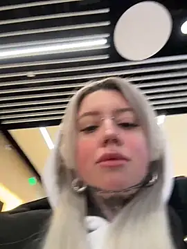 Chiibi online show from 02-19-26, 09:39