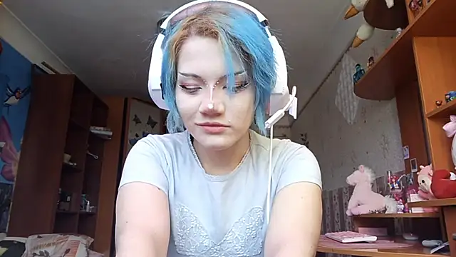 Snapshot of KathernSaulters chatting on 02-10-26, 06:01 KathernSaulters online show from 02-10-26, 06:01