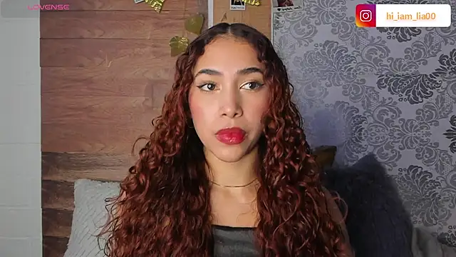 LiaHansson00 online show from 04-03-26, 06:25