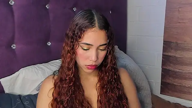 Snapshot of LiaHansson00 chatting on 06-18-26, 04:23 LiaHansson00 online show from 06-18-26, 04:23