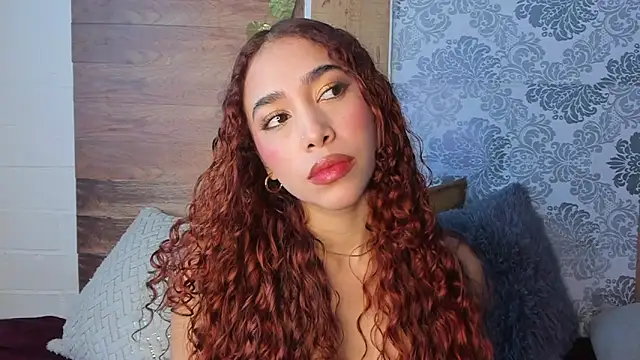 LiaHansson00 online show from 05-19-26, 04:03