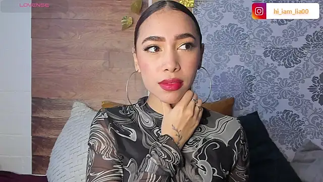 LiaHansson00 online show from 03-03-26, 04:36