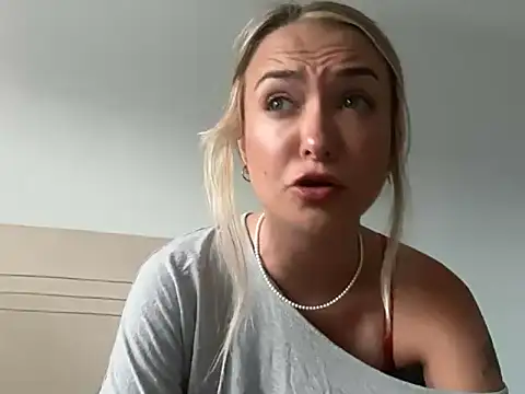 kelseyblu online show from 04-02-26, 10:27