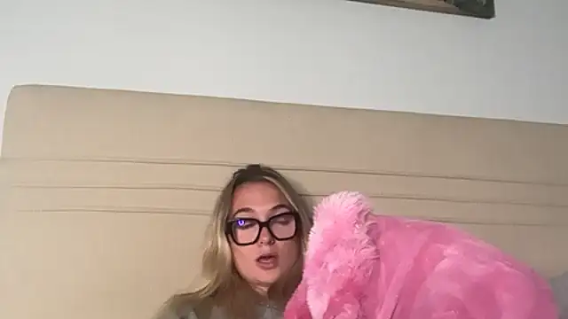 kelseyblu online show from 05-26-26, 11:36