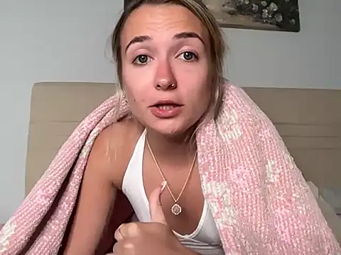 kelseyblu online show from 05-04-26, 02:04
