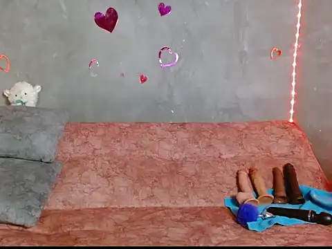 Snapshot of mupitta_sweett chatting on 02-14-26, 04:23 mupitta sweett online show from 02-14-26, 04:23