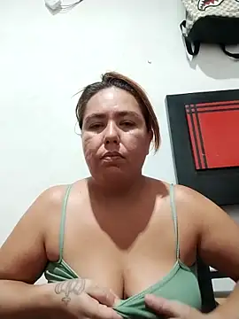 Snapshot of hot_girl_full chatting on 02-28-26, 01:49 hot girl full online show from 02-28-26, 01:49