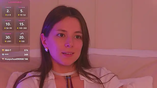 AlisseMoore online show from 04-13-26, 06:45