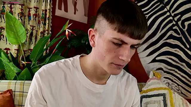 Snapshot of Rony_Joy chatting on 02-12-26, 07:13 Rony Joy online show from 02-12-26, 07:13