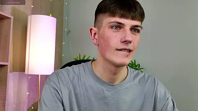 Snapshot of Rony_Joy chatting on 02-13-26, 07:25 Rony Joy online show from 02-13-26, 07:25