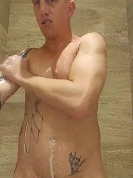 Snapshot of superhotpapi chatting on 02-15-26, 01:50 superhotpapi online show from 02-15-26, 01:50