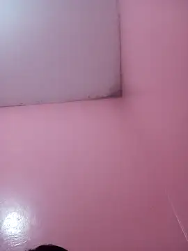 Snapshot of kamilia_sexyy chatting on 03-20-26, 11:50 kamilia sexyy online show from 03-20-26, 11:50