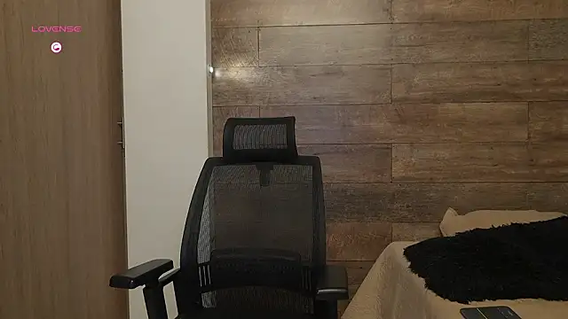 connor h1 online show from 02-28-26, 04:23