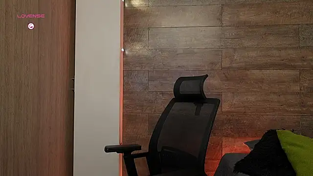 connor h1 online show from 04-04-26, 05:25