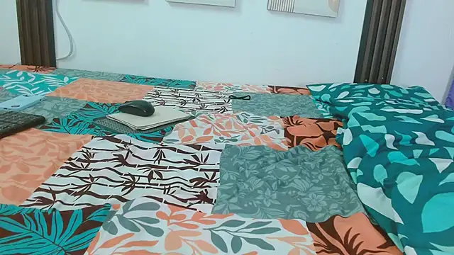 Miss Merrie online show from 02-14-26, 09:31