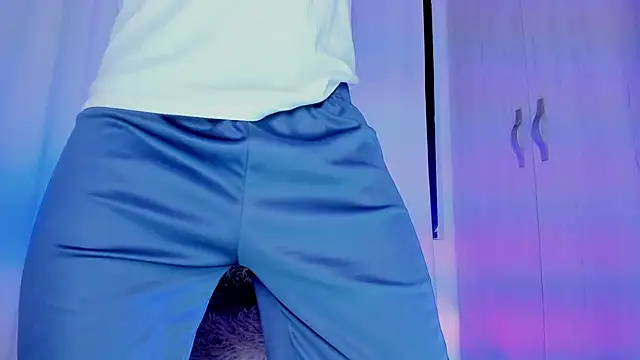 Snapshot of Velvet_Angel chatting on 02-19-26, 07:33 Velvet Angel online show from 02-19-26, 07:33