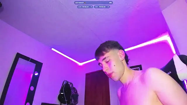 PapiNoha69 online show from 03-11-26, 03:00