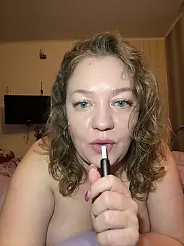 Snapshot of BBBWOOW chatting on 04-10-26, 11:23 BBBWOOW online show from 04-10-26, 11:23