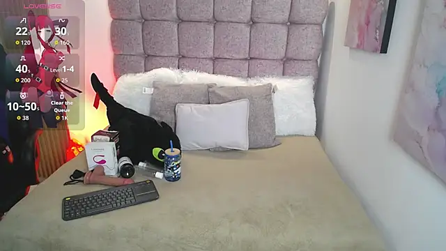 Samu Hott online show from 06-02-26, 08:09
