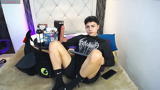 Samu Hott online show from 03-20-26, 08:21