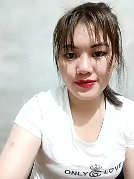 Snapshot of Anna_516 chatting on 02-25-26, 12:38 Anna 516 online show from 02-25-26, 12:38