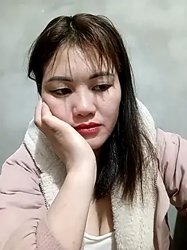 Snapshot of Anna_516 chatting on 02-26-26, 12:43 Anna 516 online show from 02-26-26, 12:43