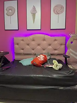 Karolaiin LS online show from 03-10-26, 07:40