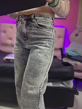 Karolaiin LS online show from 03-18-26, 07:59