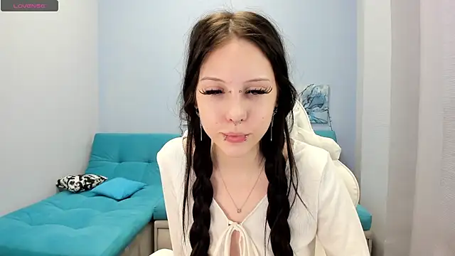 Snapshot of BlackCrown18 chatting on 02-22-26, 02:03 BlackCrown18 online show from 02-22-26, 02:03