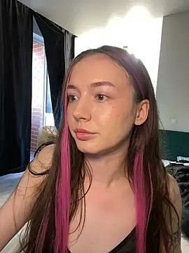 Snapshot of OliviaMorgan_ chatting on 05-27-26, 09:38 OliviaMorgan online show from 05-27-26, 09:38