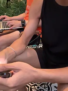 gold221298 online show from 04-08-26, 11:12