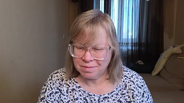 Emma Eclipsee online show from 02-21-26, 11:34