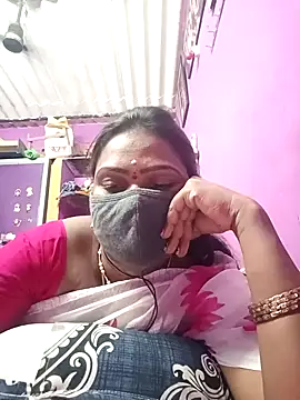 Tamil Hot Nisha online show from 04-18-26, 06:27